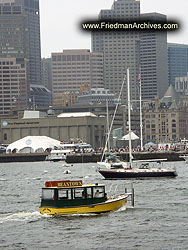 Beantown boat in Harbor PICT1741