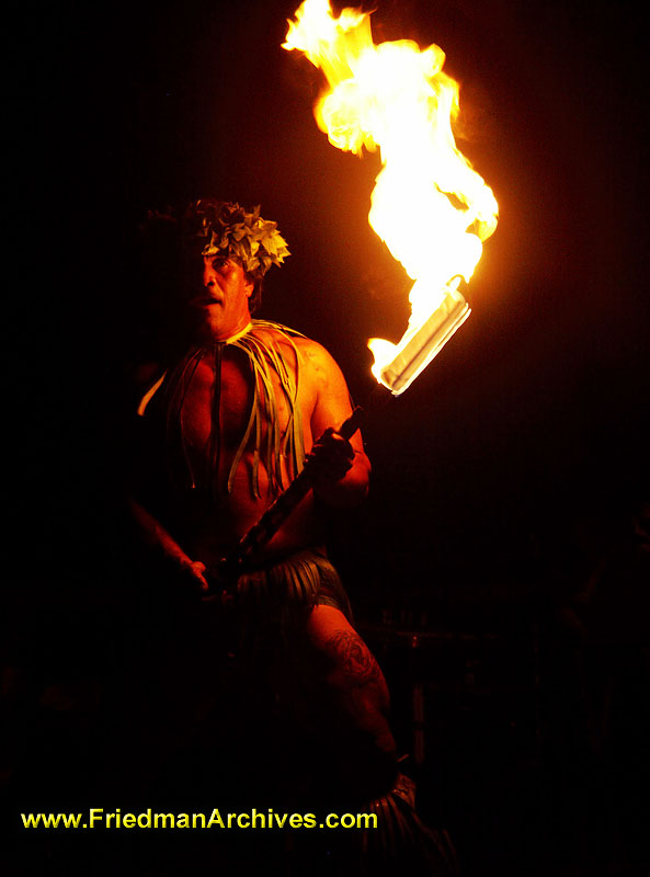 Hawaii Images / Fire Artist