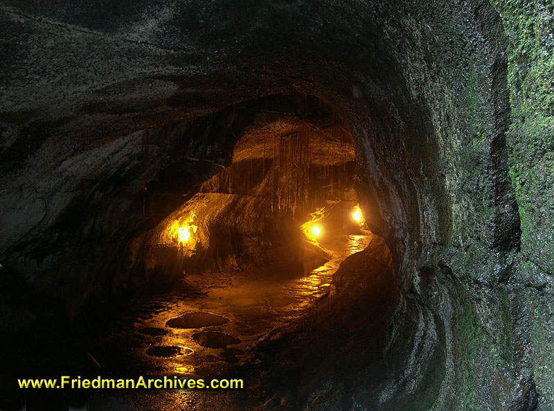 Hawaii Images / Lava Tube Entrance