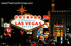 Fabulous Las Vegas - sign 3x5 300 dpi (from CD)