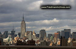 City skyline with clouds (horizontal) PICT5537