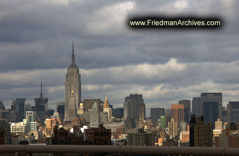 City skyline with clouds (horizontal)