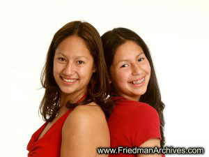 Portraits 2 Girls