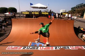 Skateboard Images - Green Blur